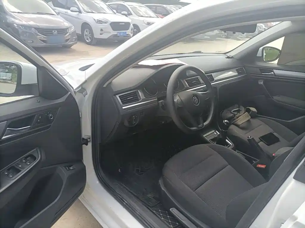 Volkswagen Bora — миниатюра 16