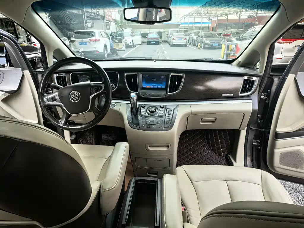Buick GL8 2013 2.4L LT Luxury Executive