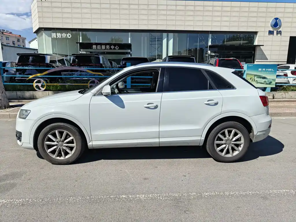 Audi Q3 — миниатюра 9