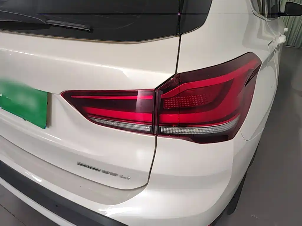 BMW X1 — миниатюра 8