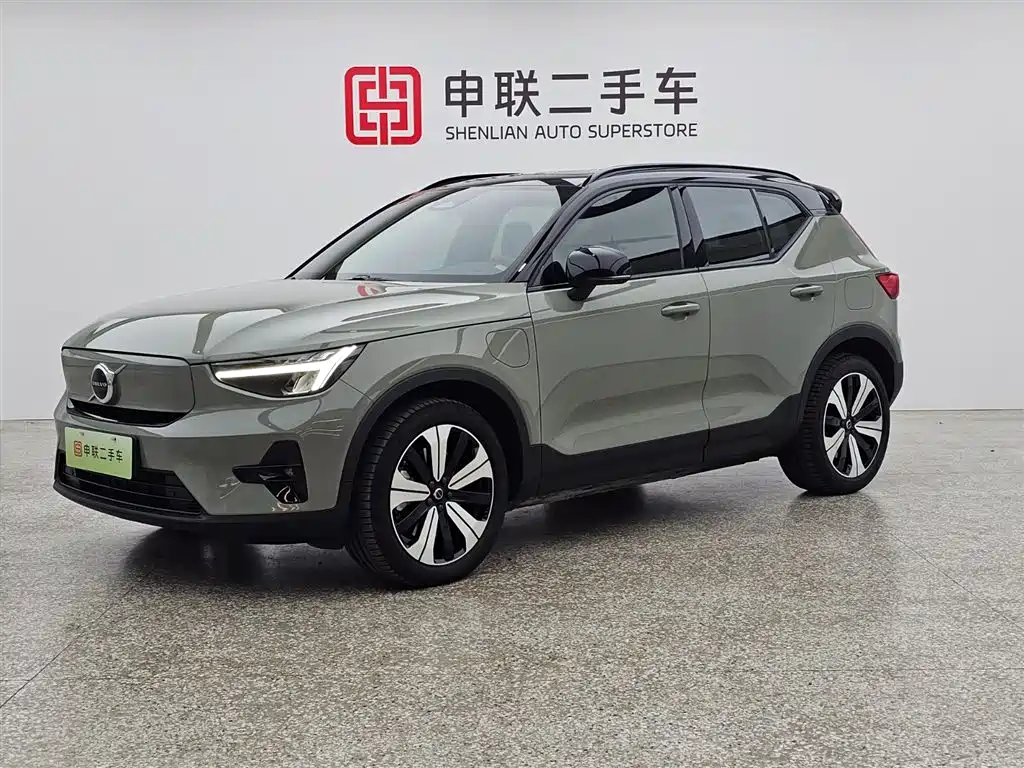 Volvo XC40 NEV 2023