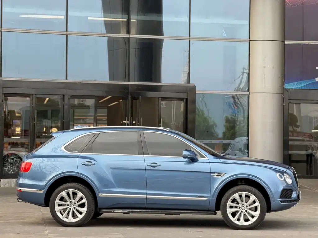 Bentley Bentayga 2019 4.0T V8