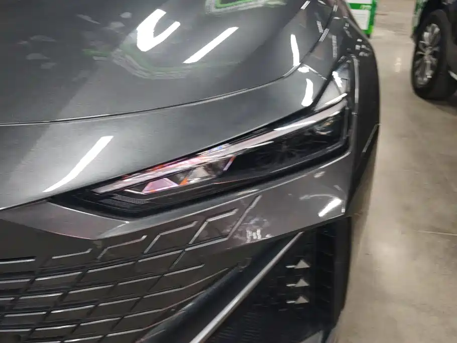 Changan UNI-V — миниатюра 5