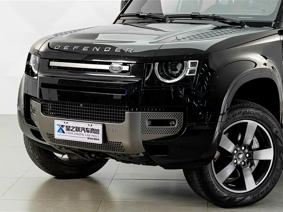 Land Rover Defender — миниатюра 2
