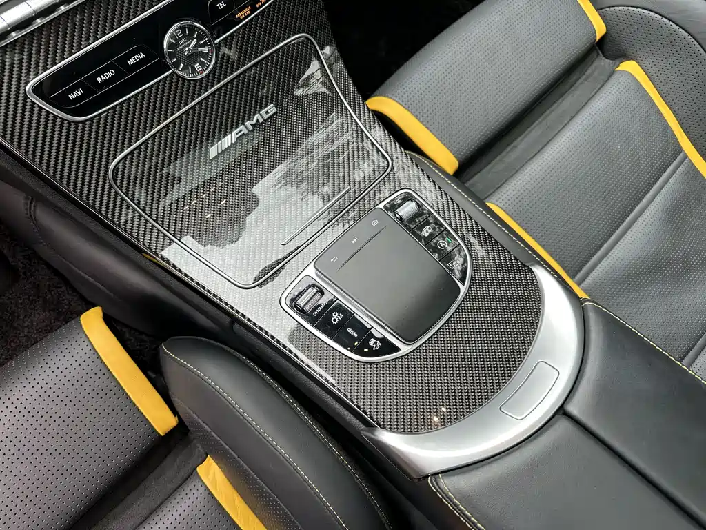 MERCEDES-BENZ C CLASS AMG