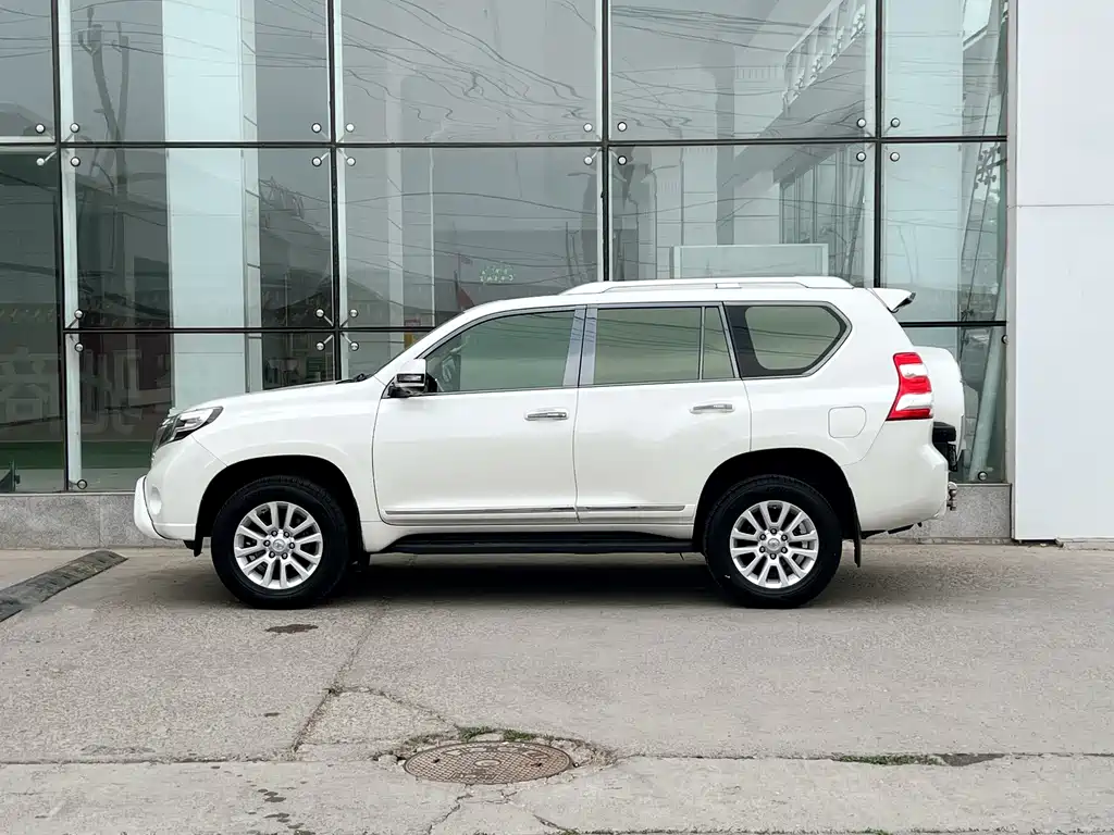 Toyota Land Cruiser Prado 2017 4.0L