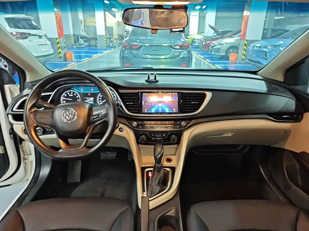 Buick Excelle — миниатюра 10