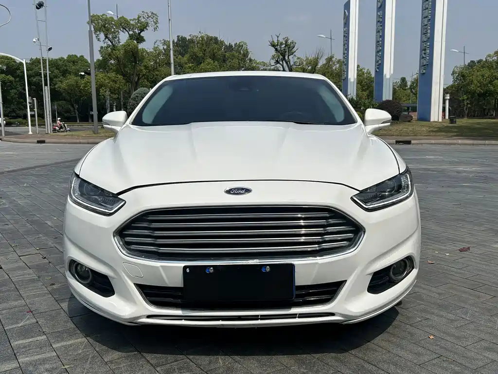 Ford Mondeo — миниатюра 2