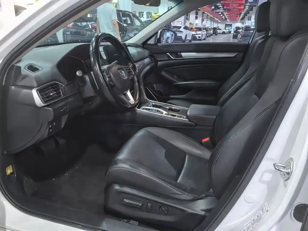 Honda Accord 2022 2.0L