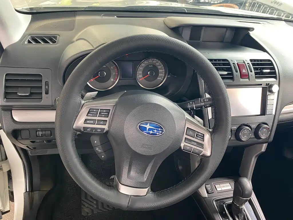 Subaru Forester — миниатюра 12