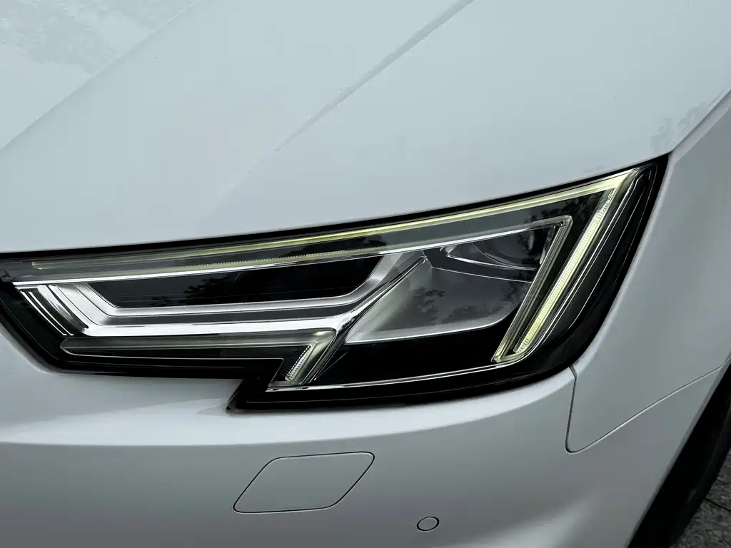 Audi A4L — миниатюра 6