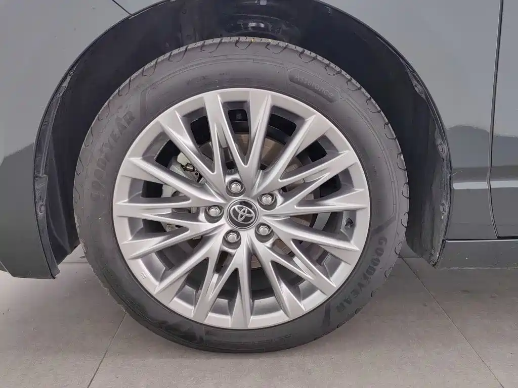 Toyota Avalon — миниатюра 17