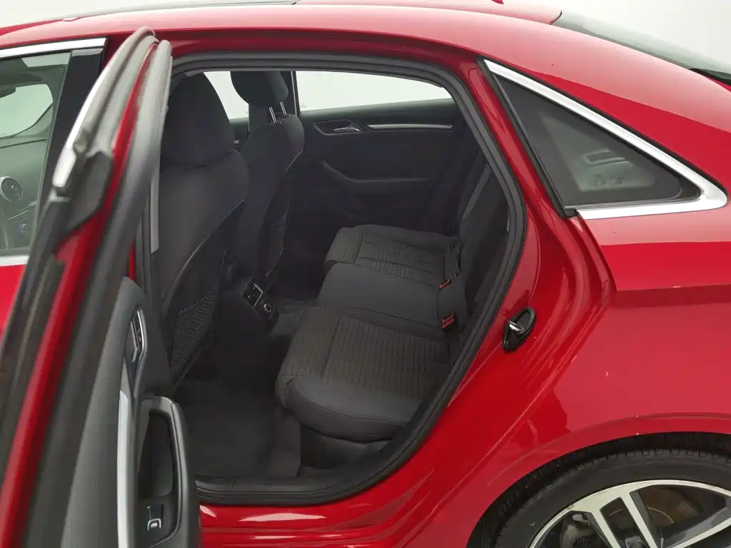 Audi A3 — миниатюра 15