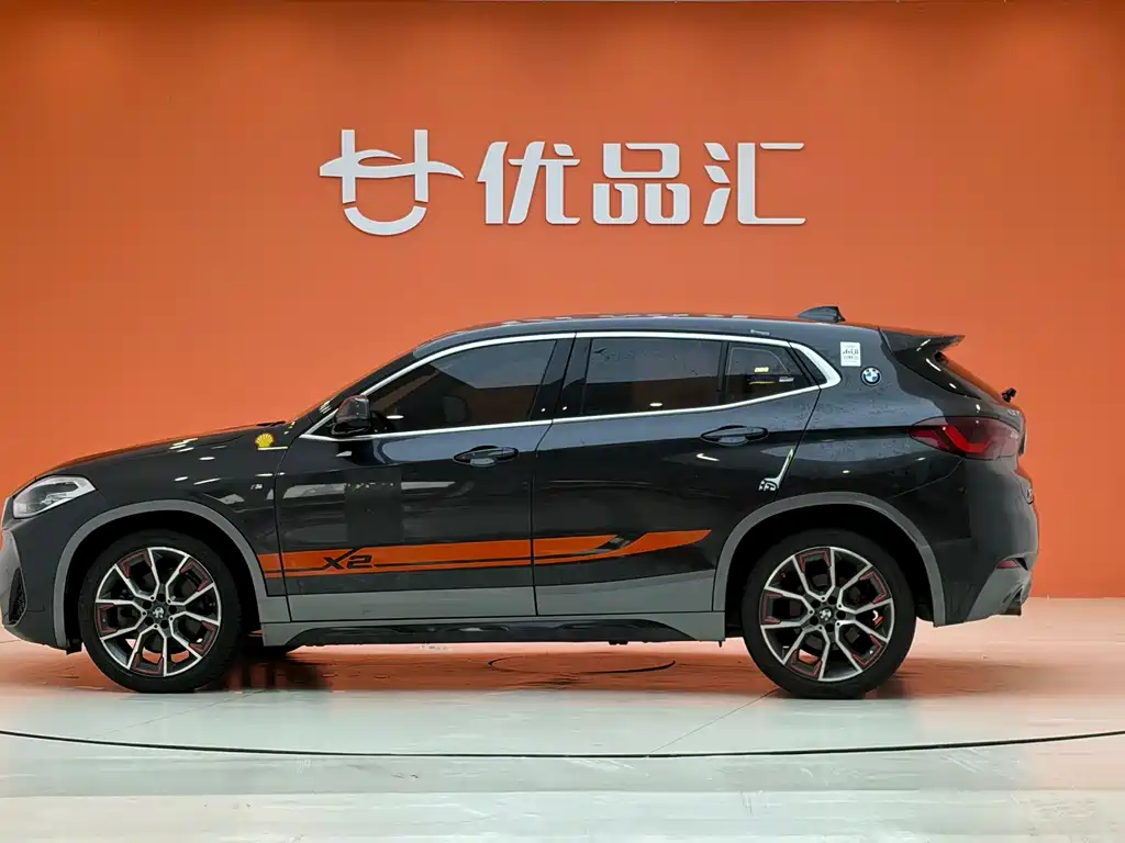 BMW X2 2021 sDrive25i
