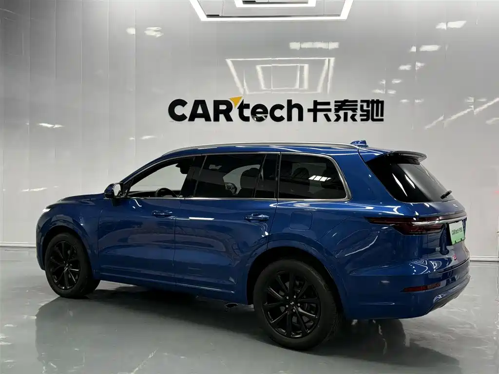 Li Auto ONE 2020 6 мест
