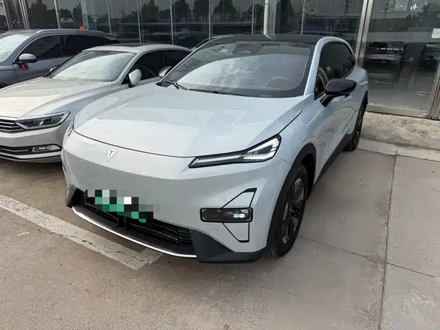 2025 Deepal S05