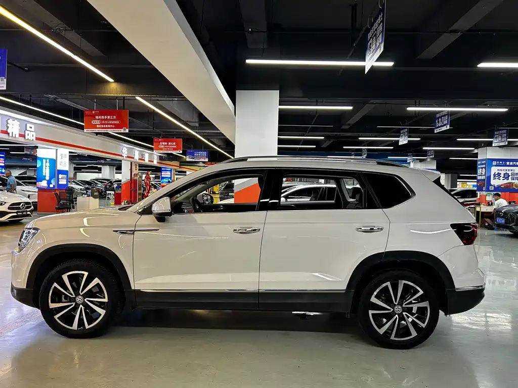 Volkswagen Tharu — миниатюра 4