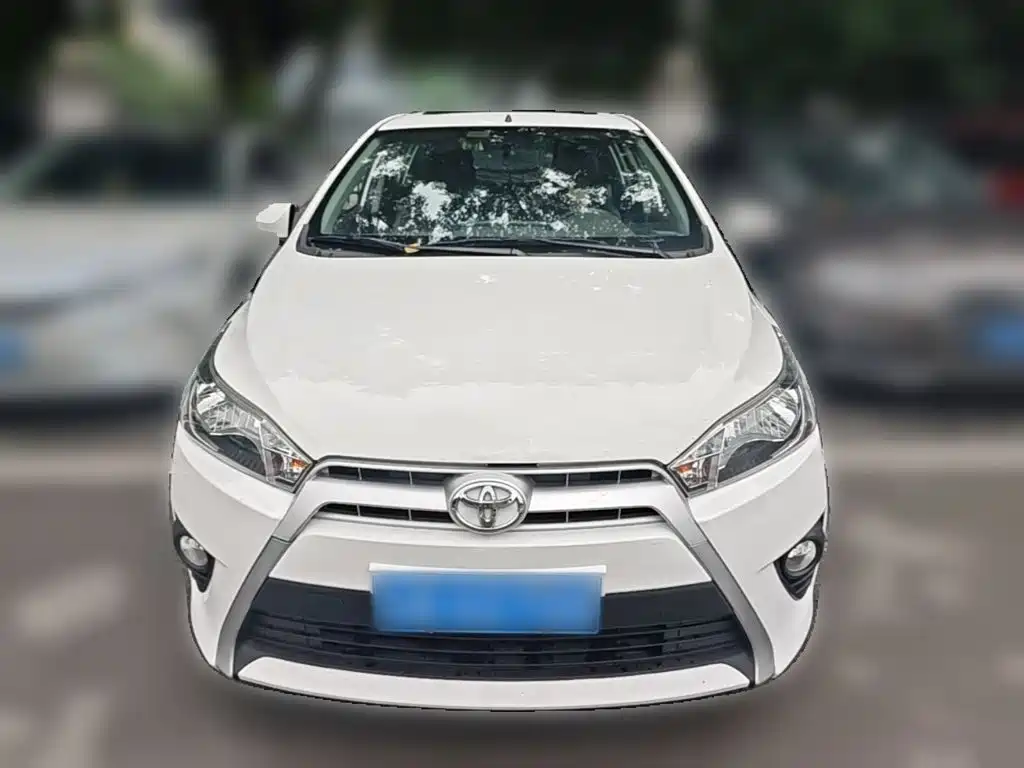 Toyota Yaris L — миниатюра 5