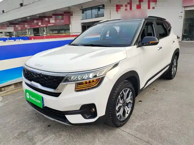 kia kx3-proud-run