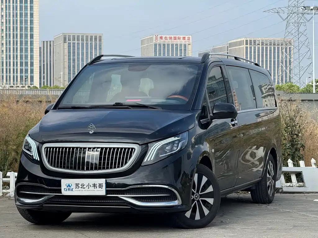Mercedes-Benz Vito 2021 2.0T Elite 7 мест