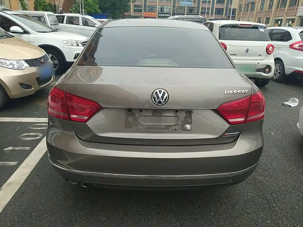 Volkswagen Passat — миниатюра 6