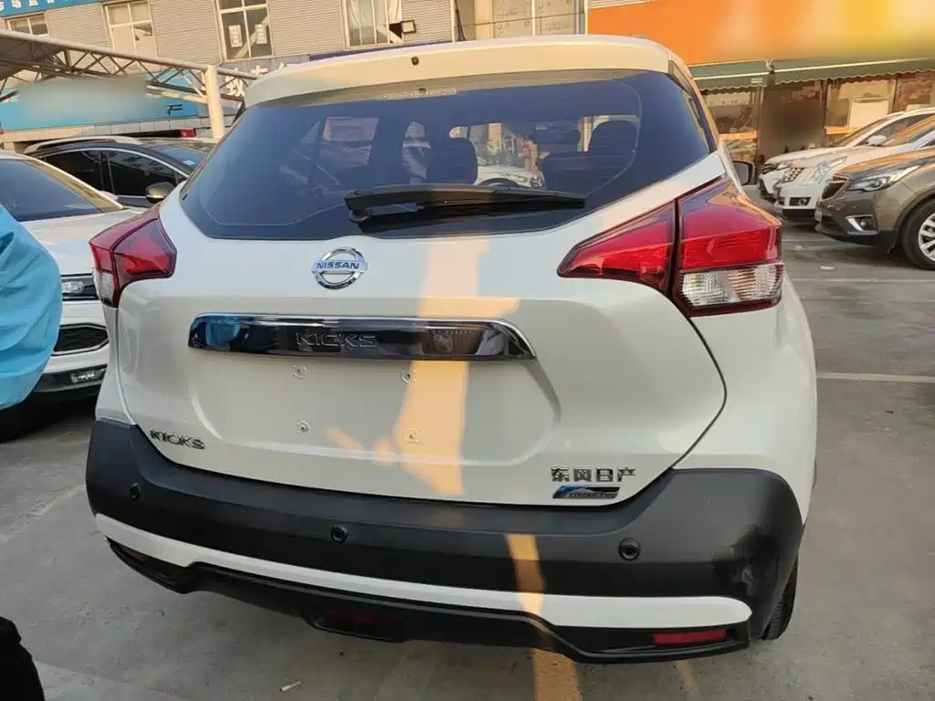 Nissan Kicks — миниатюра 6