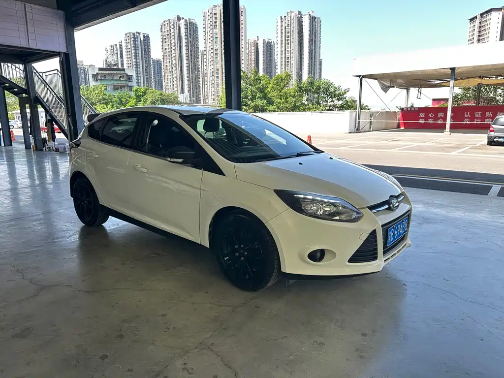 Ford Focus — миниатюра 3