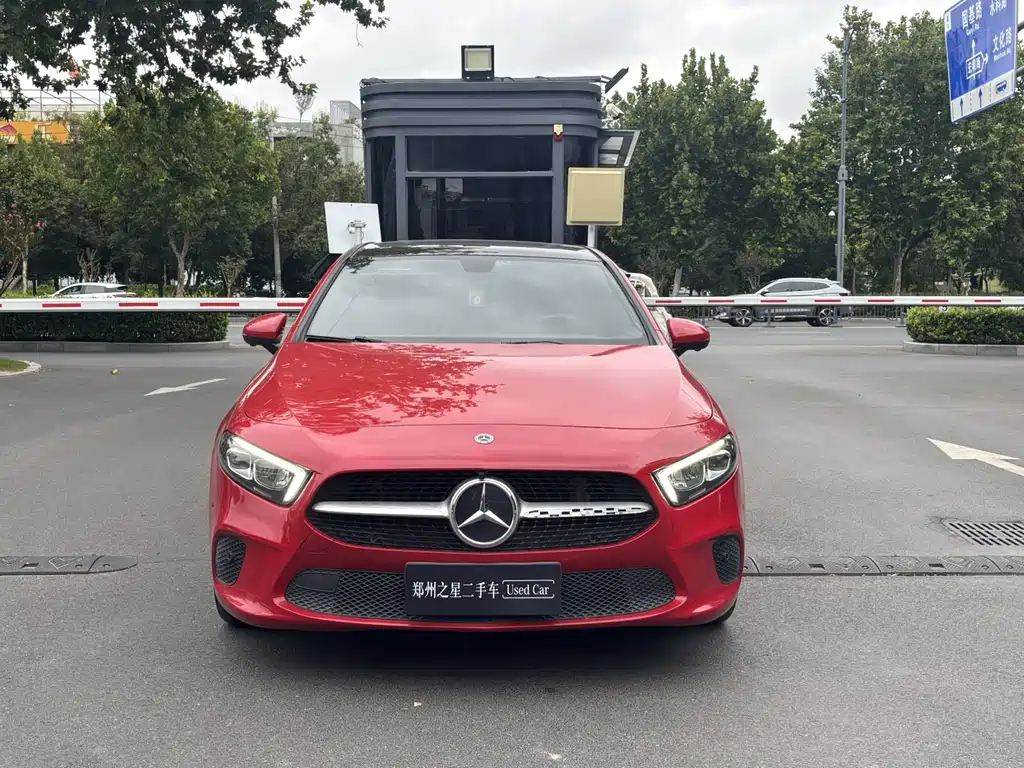 Mercedes-Benz A-Class (Import) — миниатюра 2