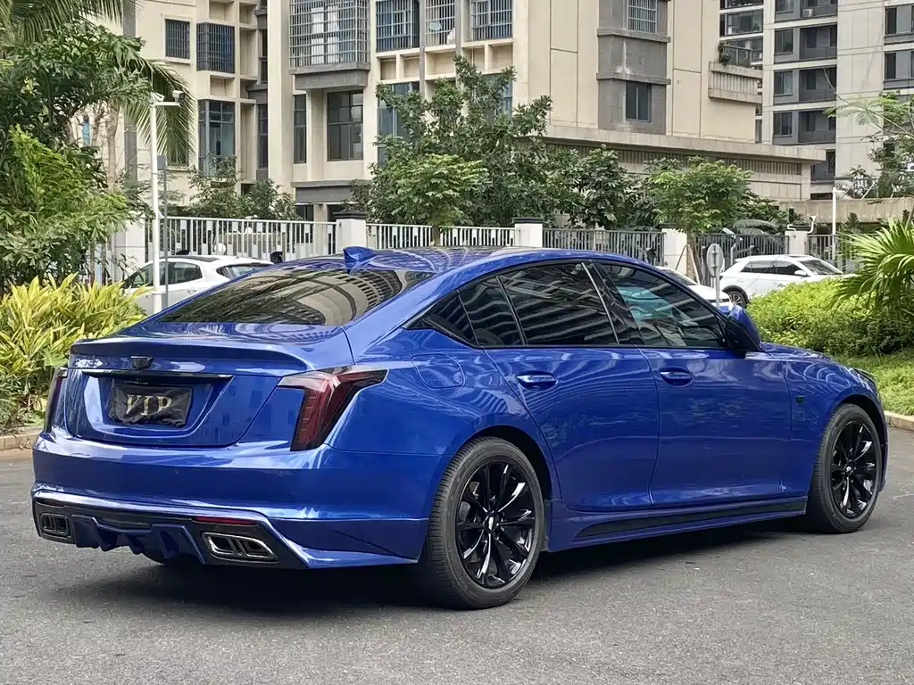 CADILLAC CT5
