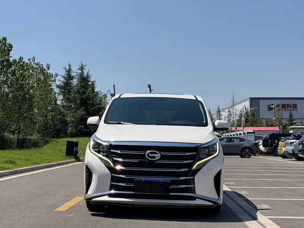 GAC Motor Trumpchi M8 — миниатюра 2