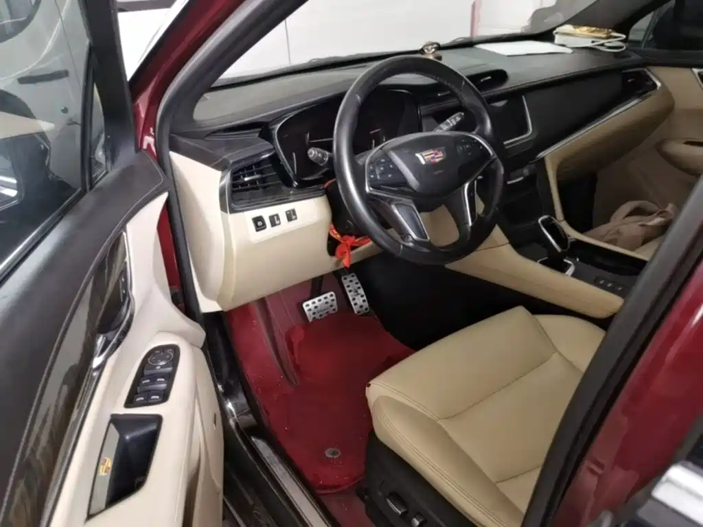 Cadillac XT5 — миниатюра 16