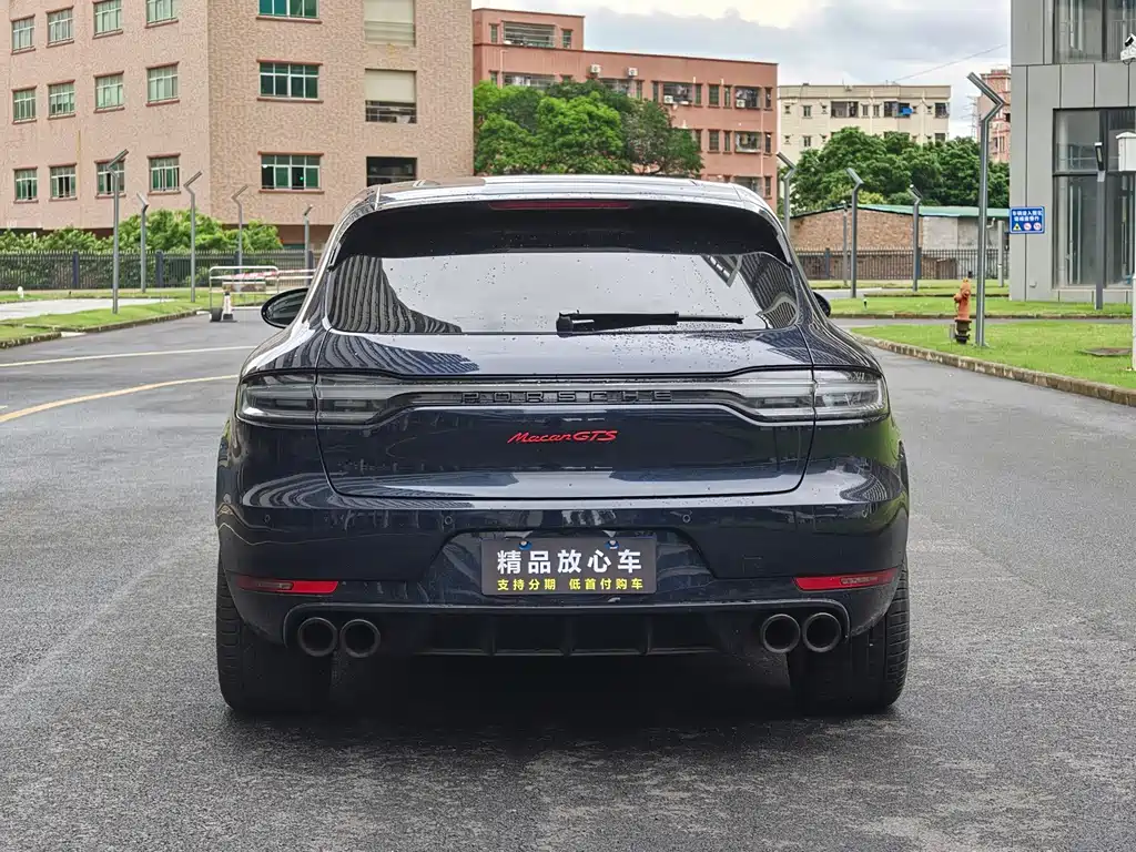 Porsche Macan — миниатюра 5