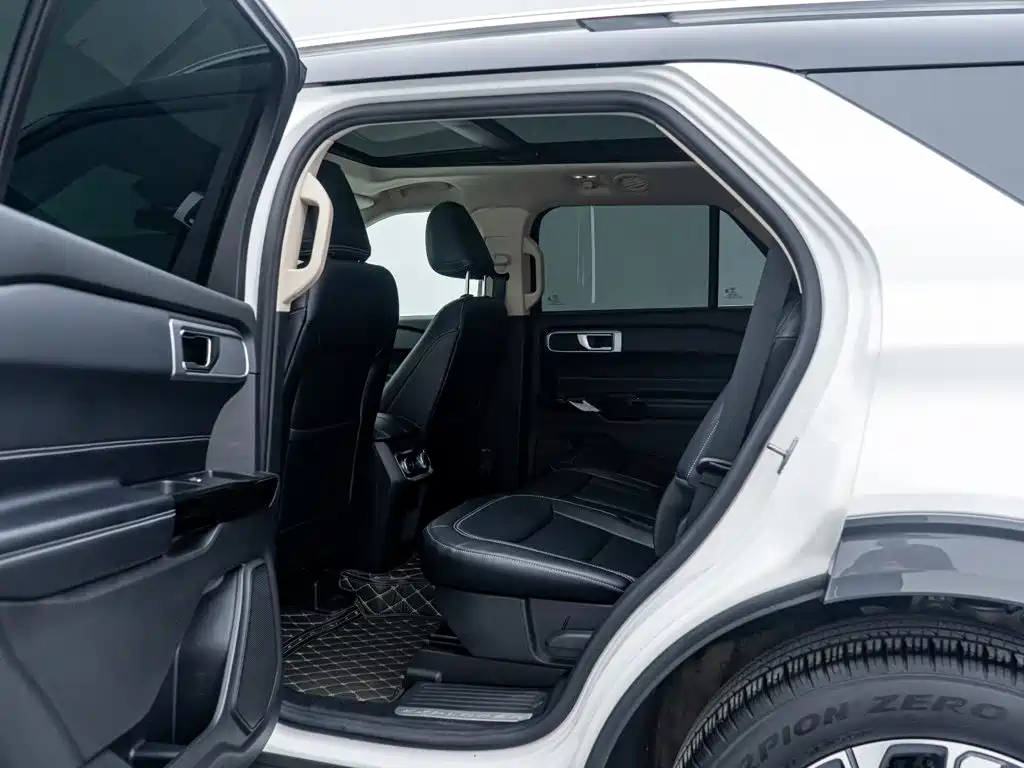 Ford Explorer — миниатюра 19