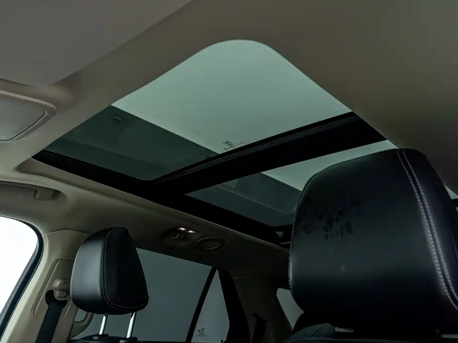 Ford Explorer — миниатюра 28