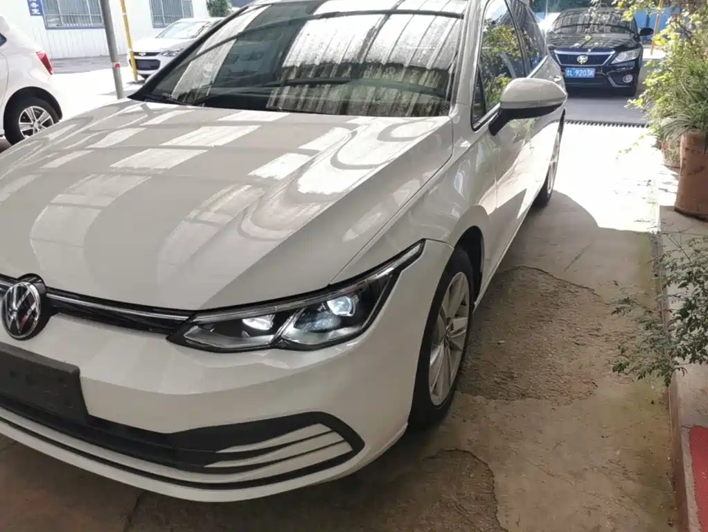 Volkswagen Golf — миниатюра 24