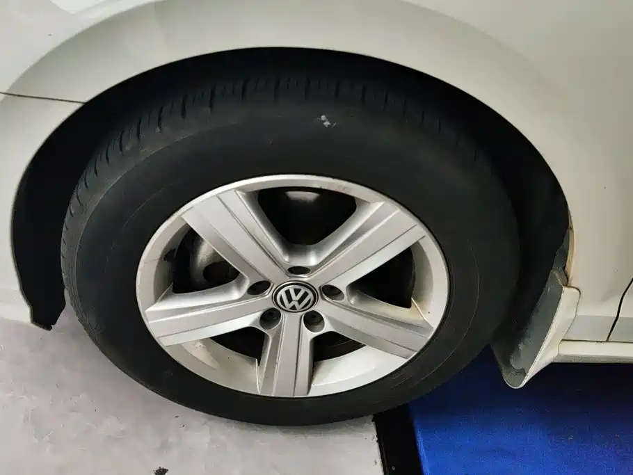 Volkswagen Lamando — миниатюра 6