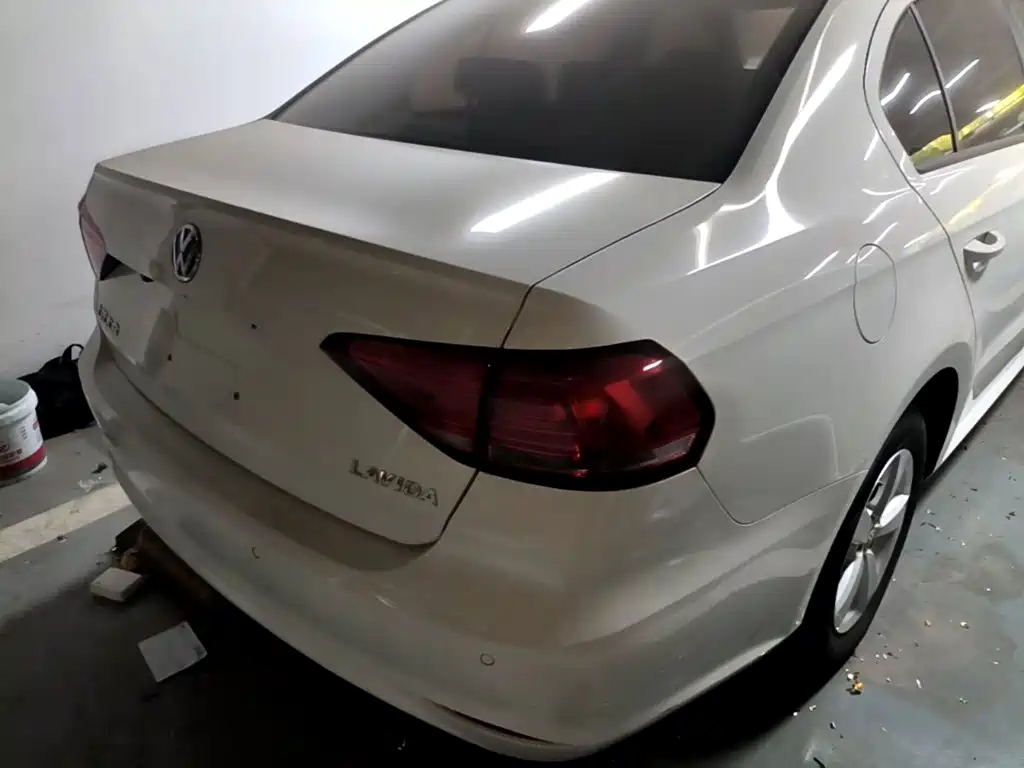 Volkswagen Lavida — миниатюра 8