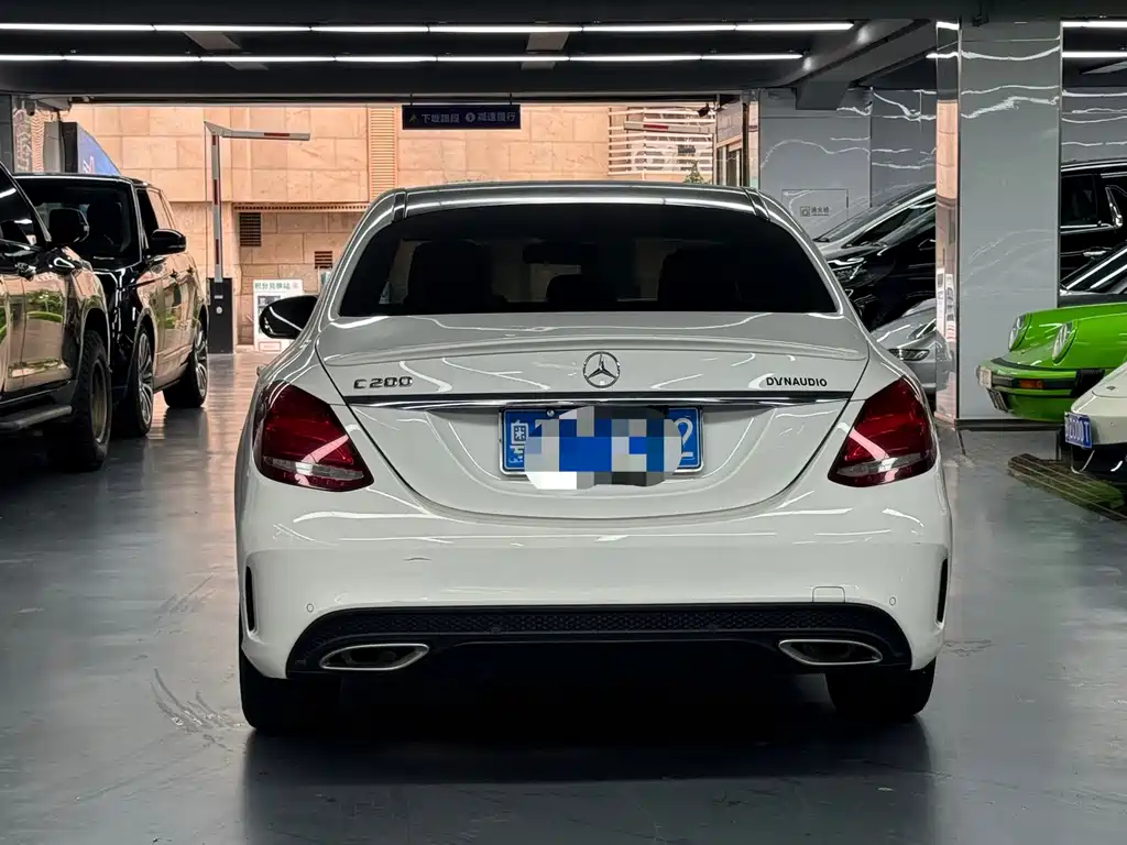 Mercedes-Benz C-Class — миниатюра 5