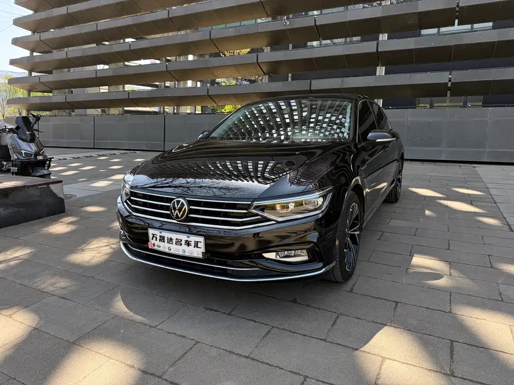 Volkswagen Magotan 2022