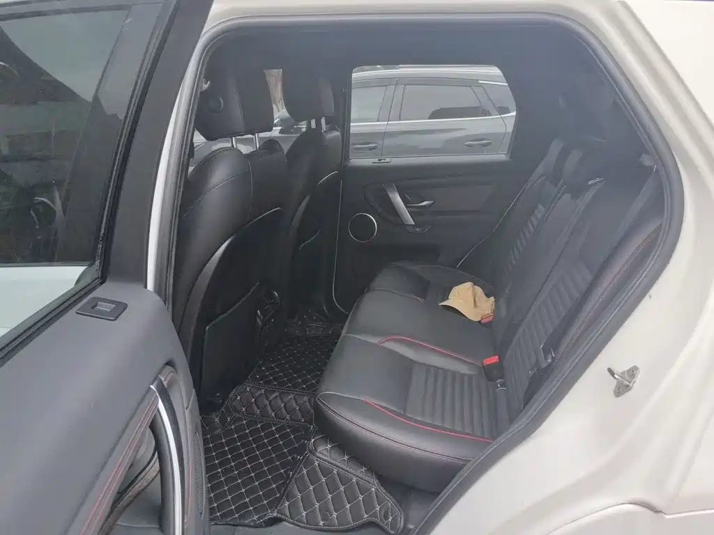 Land Rover Discovery Sport — миниатюра 15