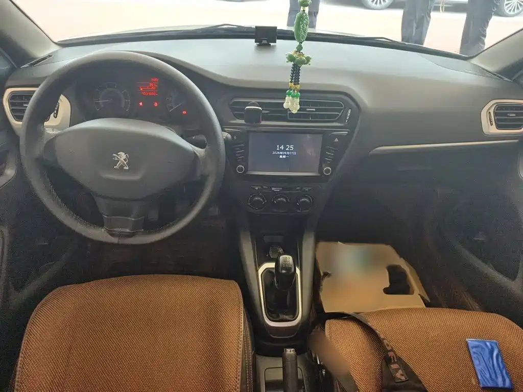 Peugeot 301 — миниатюра 13