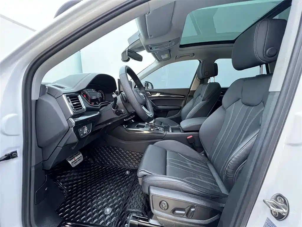 Audi Q5L 2022 40T Luxury