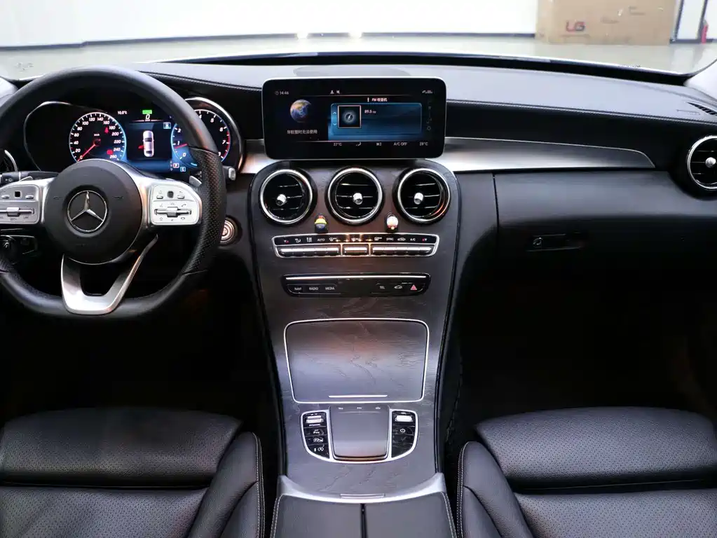 MERCEDES-BENZ C CLASS