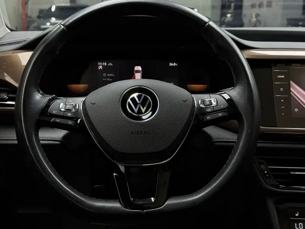 Volkswagen Tharu — миниатюра 7