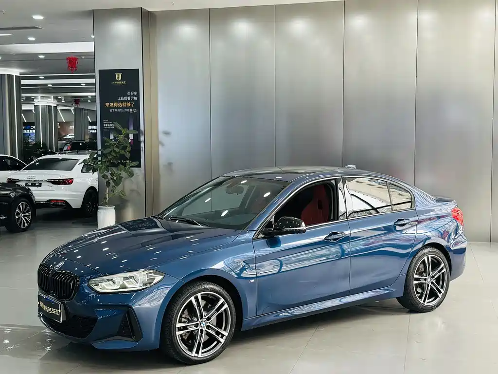 BMW 1 Series 2021