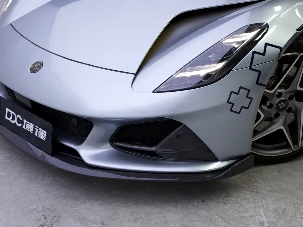 Lotus Emira — миниатюра 8