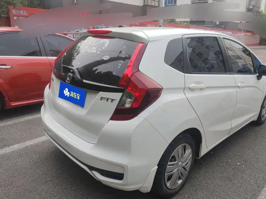 Honda Fit — миниатюра 3