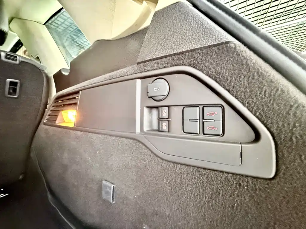 Volkswagen Touareg — миниатюра 17