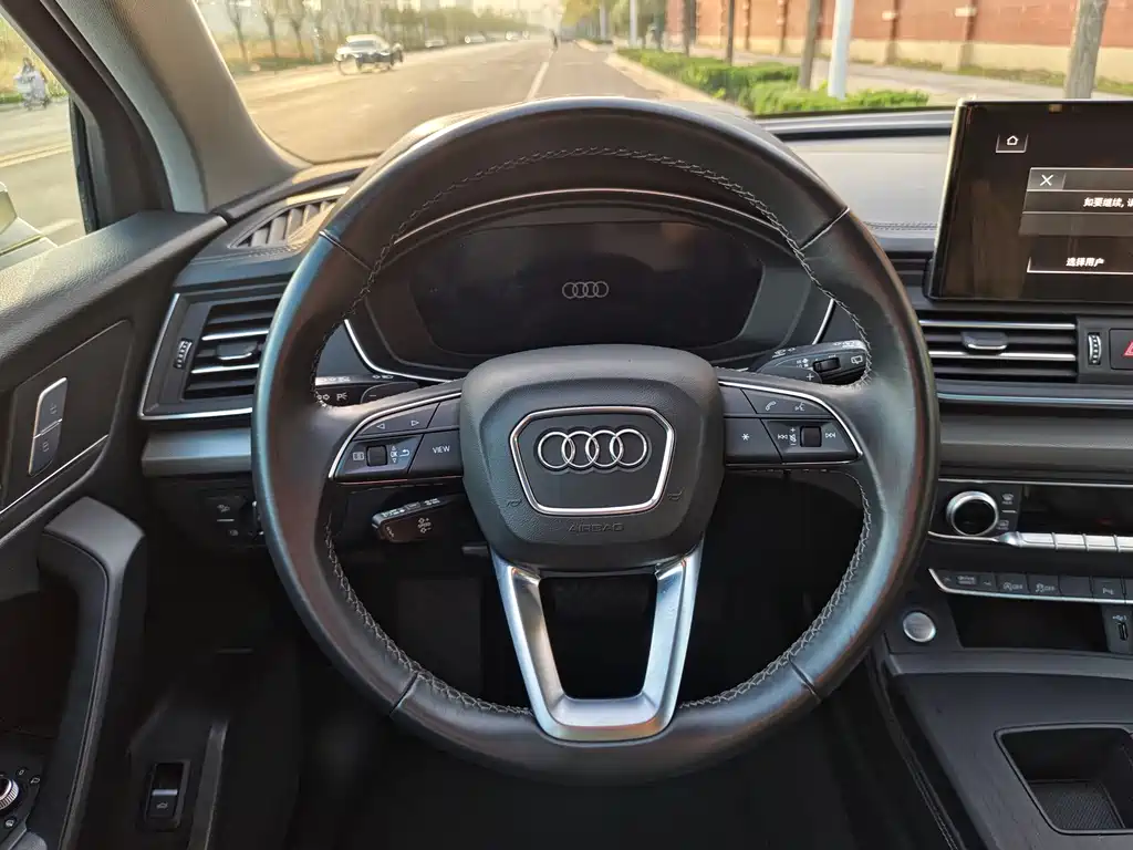 Audi Q5L — миниатюра 24