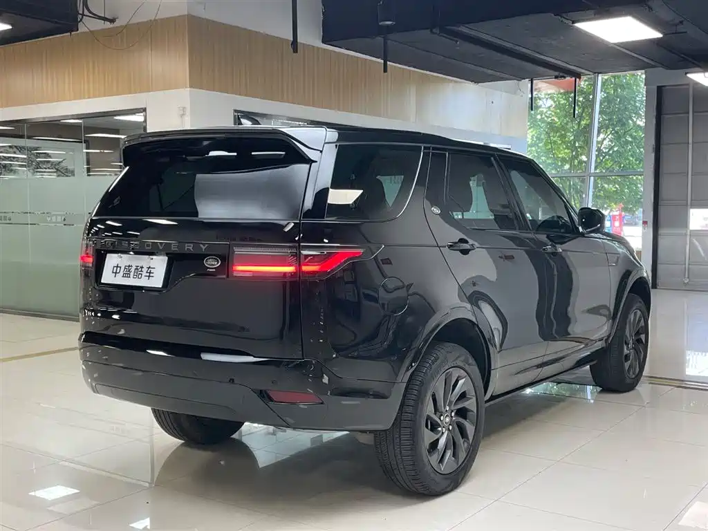 Land Rover Discovery 2021 360PS R-Dynamic S